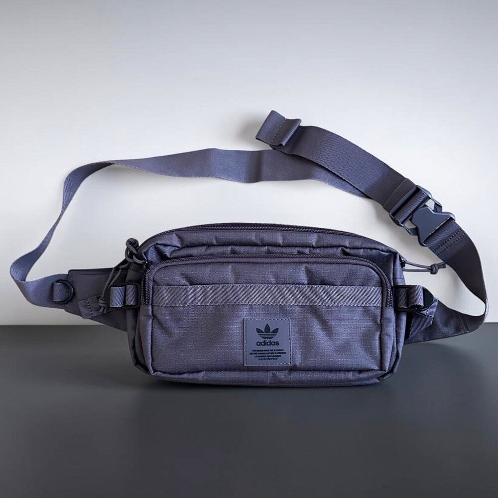 adidas Gray Zip Belt Bag & Fanny Pack for Men, Adjustable Crossbody Strap
